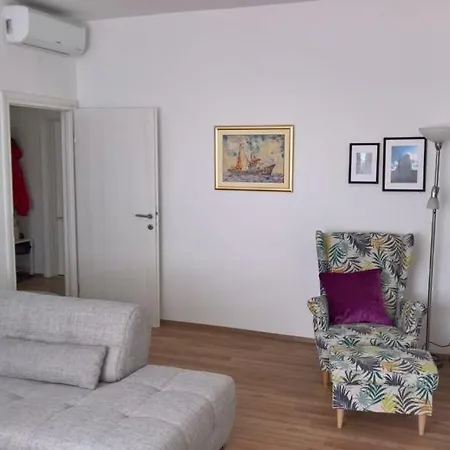 Apartman Petra *